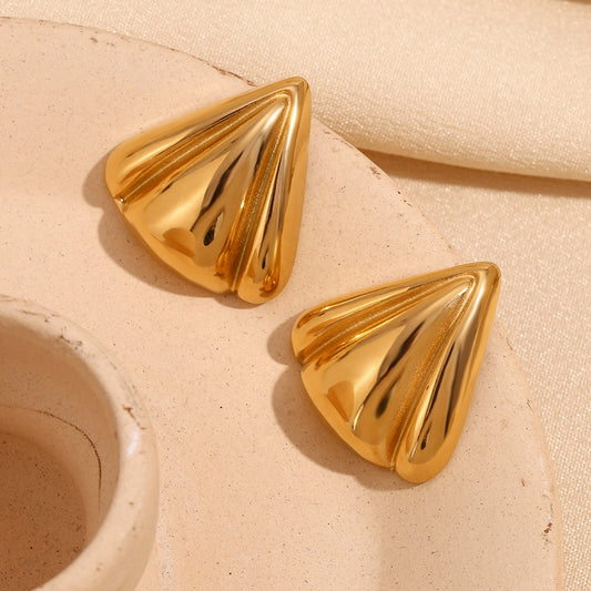 Luxurious bold statement Anti-Tarnish gold stud Earring