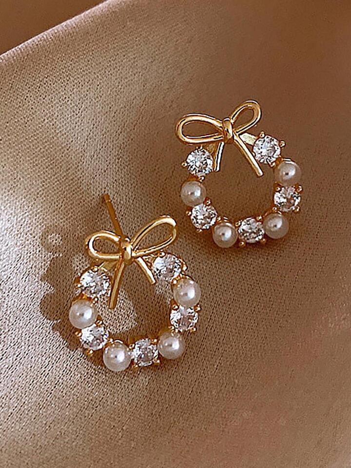 Beautiful Natural Pearl Diamond Studded Gold Earring - Shine