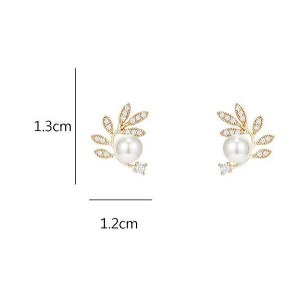 Korean Leaf Pearl Luxurious Rhinestone Stud Earring3