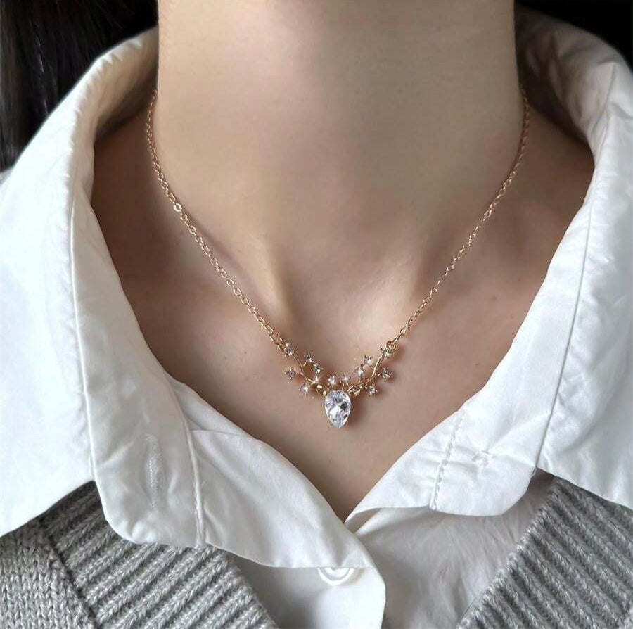 korean luxurious diamond stone gold pendant