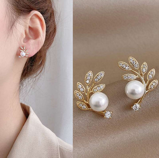 Korean Leaf Pearl Luxurious Rhinestone Stud Earring
