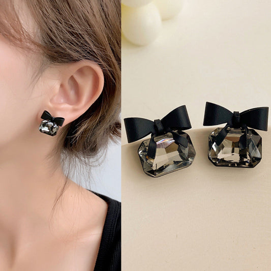 Natural Black stone Earrings Luxury Unique Versatile Hanging bowknot Stud Earrings Party Wed Unusual Jewelry3)
