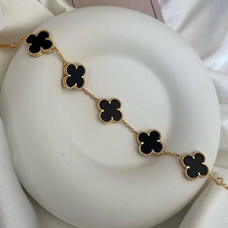 Luxurious 1pc Five-black leaf Clover Bracelet Charm, Delicate Flower Bracelet