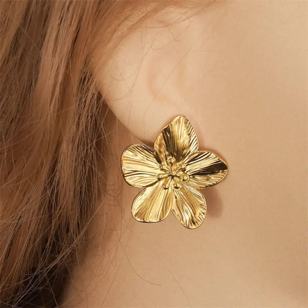 Luxurious Premium Tarnish Gold Flower Stud Earring