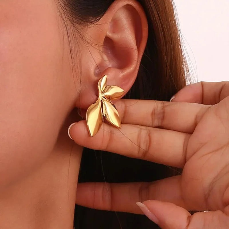 Gold Plated Anti Tarnish beautifull Leaf Earring