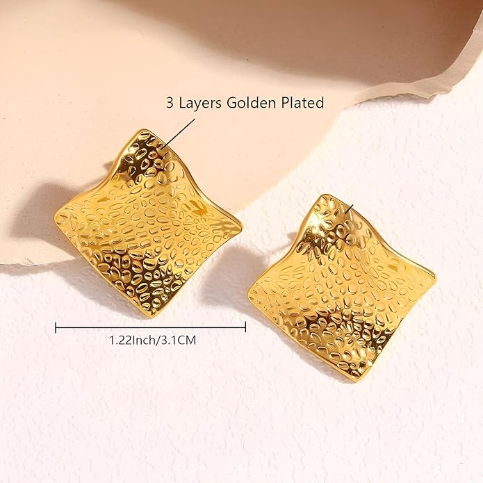 Anti tarnish beautifull golden shine stud earring