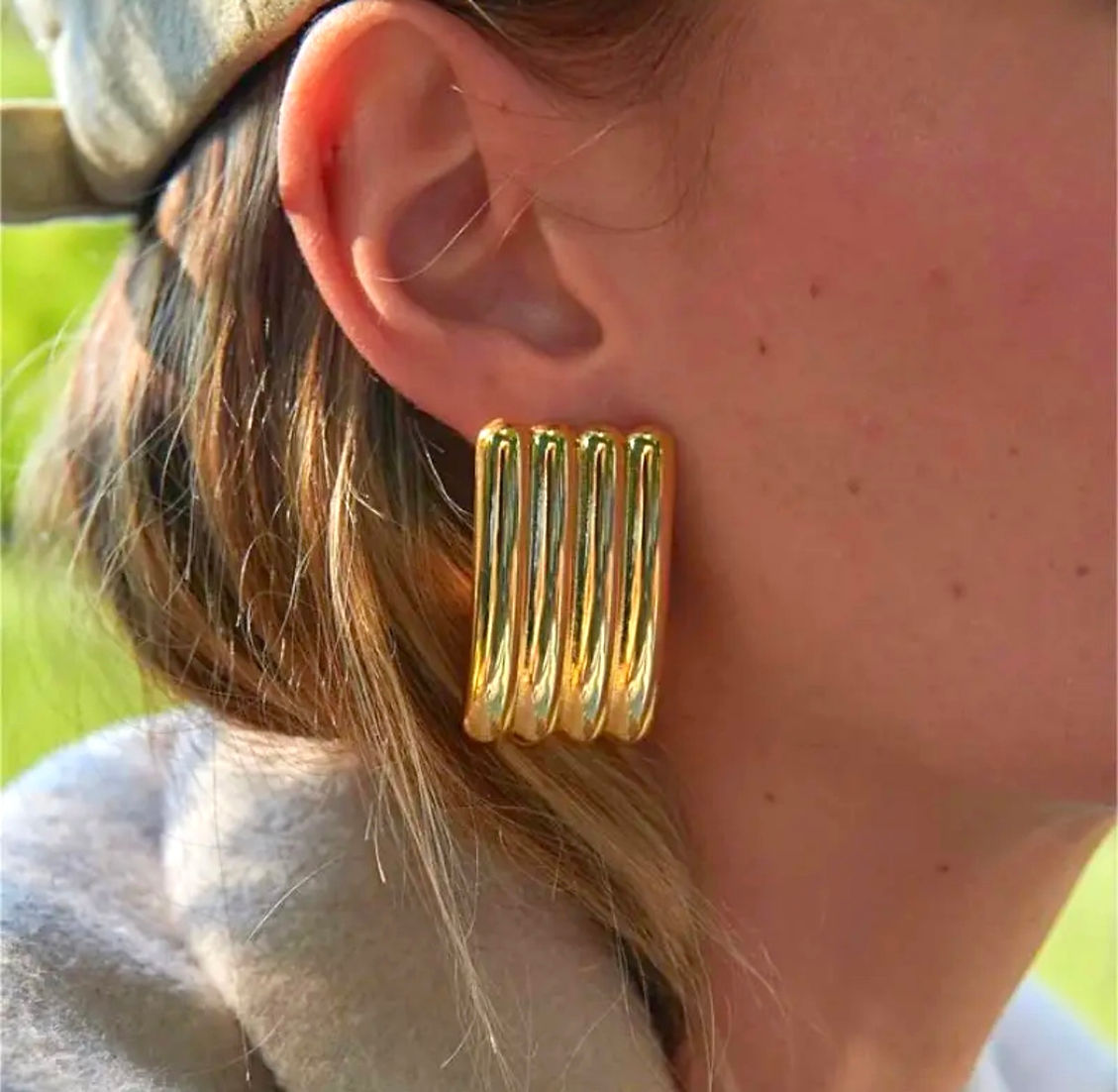 Luxurious Anti-Tarnish Gold Plated Beautiful Earring