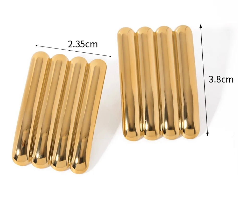 Luxurious Anti-Tarnish Gold Plated Beautiful Earring