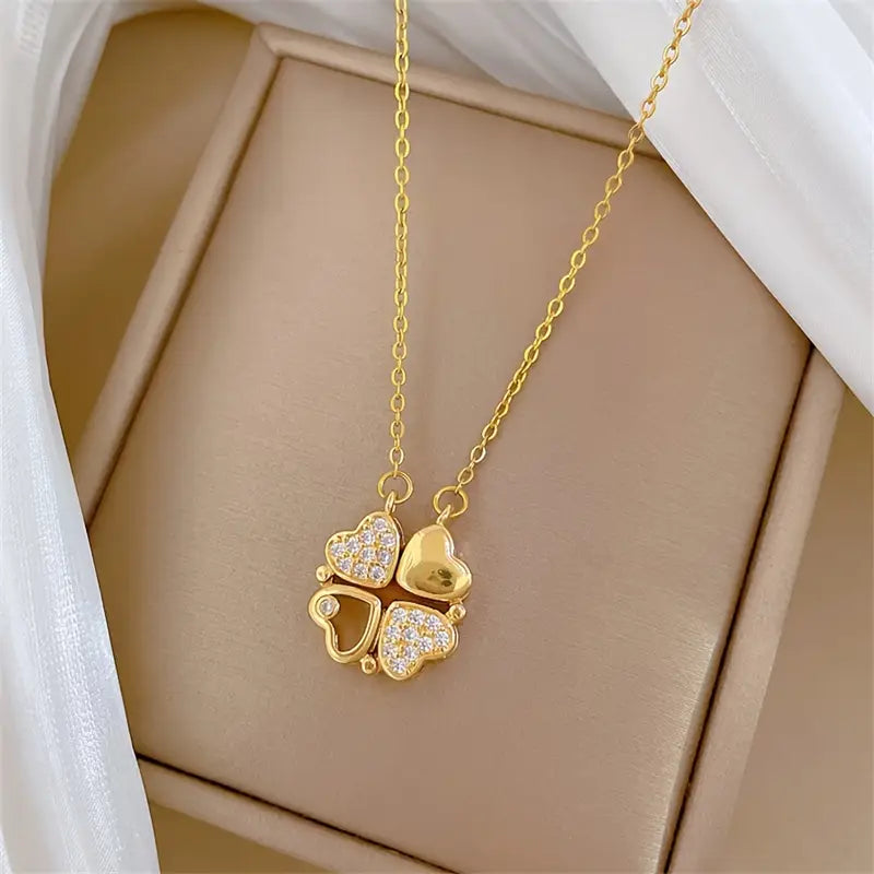 Luxurious Magnetic clover heart Women Nacklace