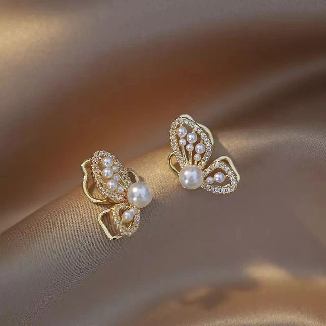 Korean Chic CZ Inlaid Butterfly Pearl Earring