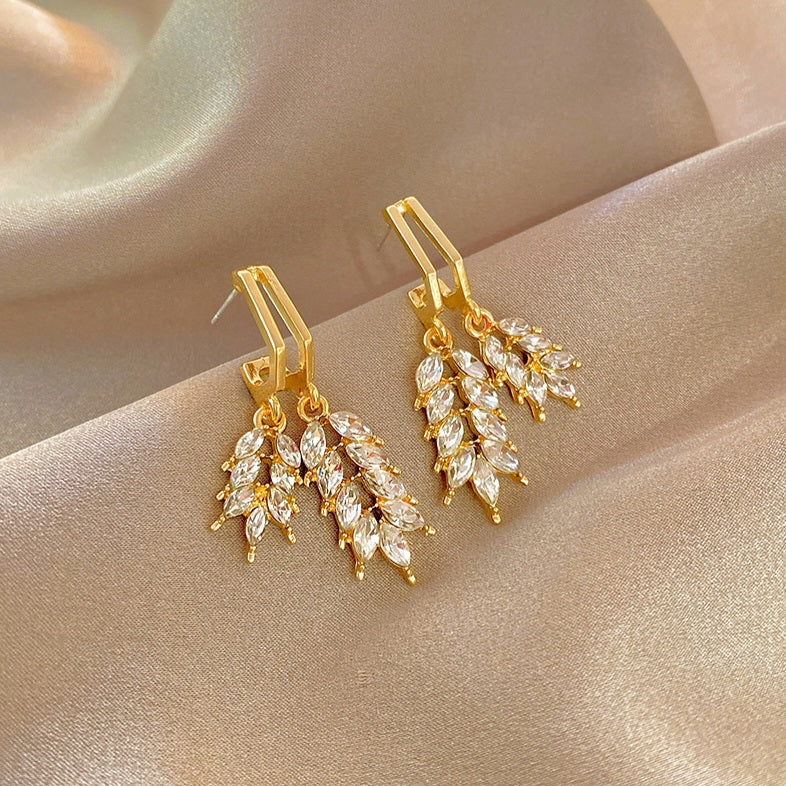 Korean High Quality 18K Gold Plated Cubic Zircon Grain Leaf Drop Earring for Women Girls