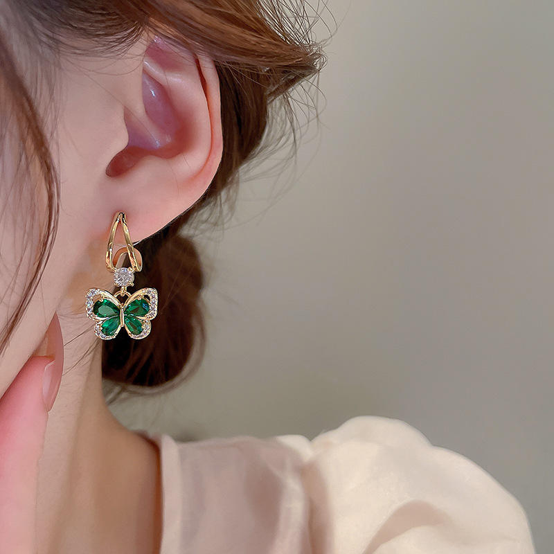 Korean Luxurious Green Stone And Gold Drop Gold Earring