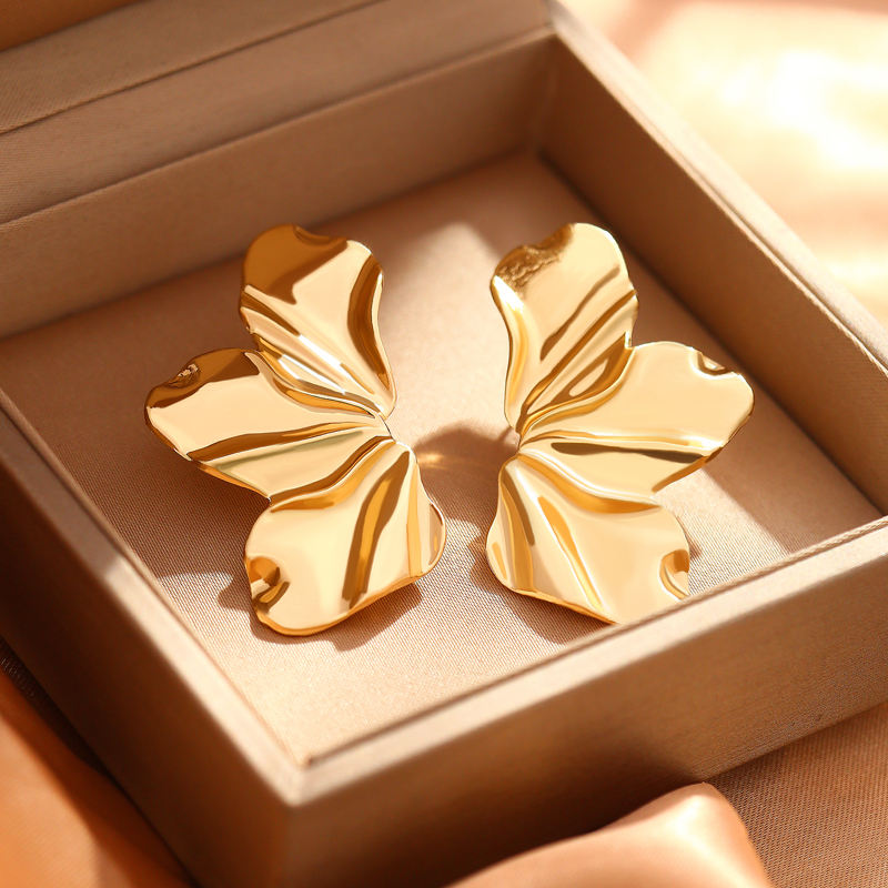 Anti-Tarnish Gold Flower Dangle Drop Earring