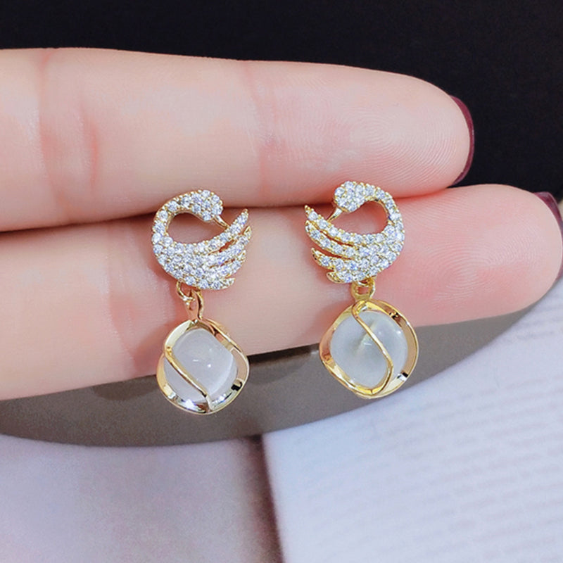 Korean Crystal Sparking Diamond Drop Earring for Women Gold3