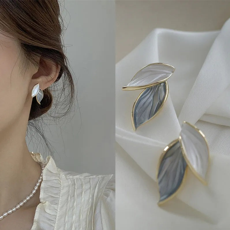 Korean Leaf Design Unique Beautiful Earring3