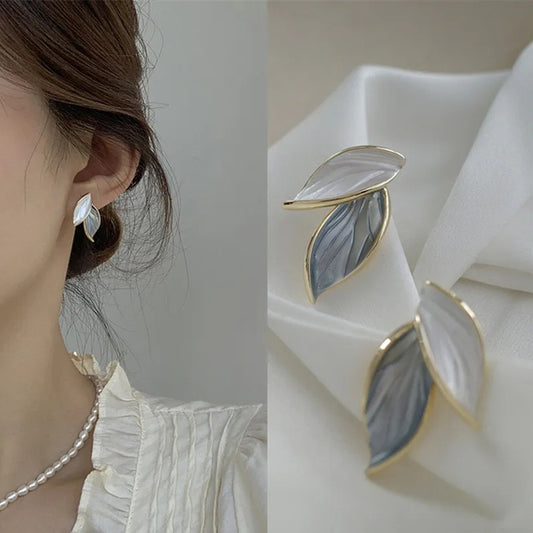 Korean Leaf Design Unique Beautiful Earring3