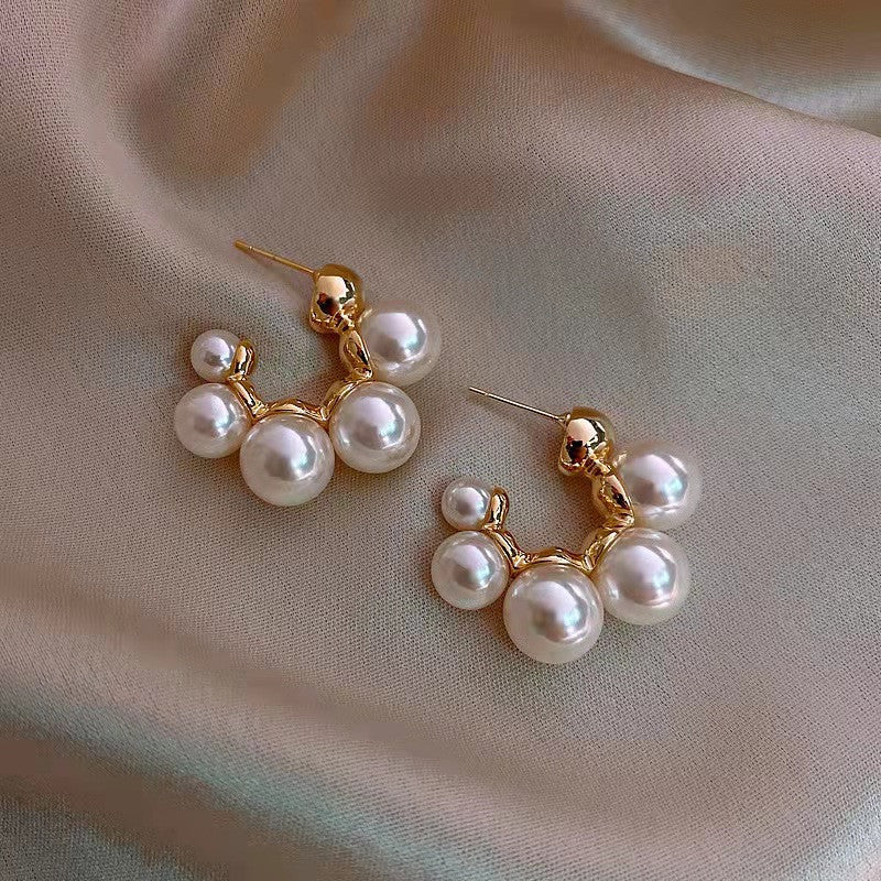 Korean cute pearl earring