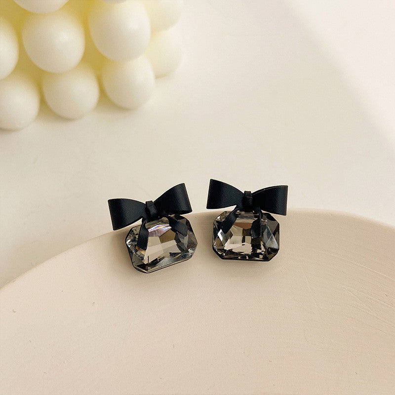 Natural Black stone Earrings Luxury Unique Versatile Hanging bowknot Stud Earrings Party Wed Unusual Jewelry3)