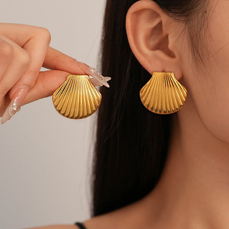 Sea Shell Anti-Tarnish Gold Earring