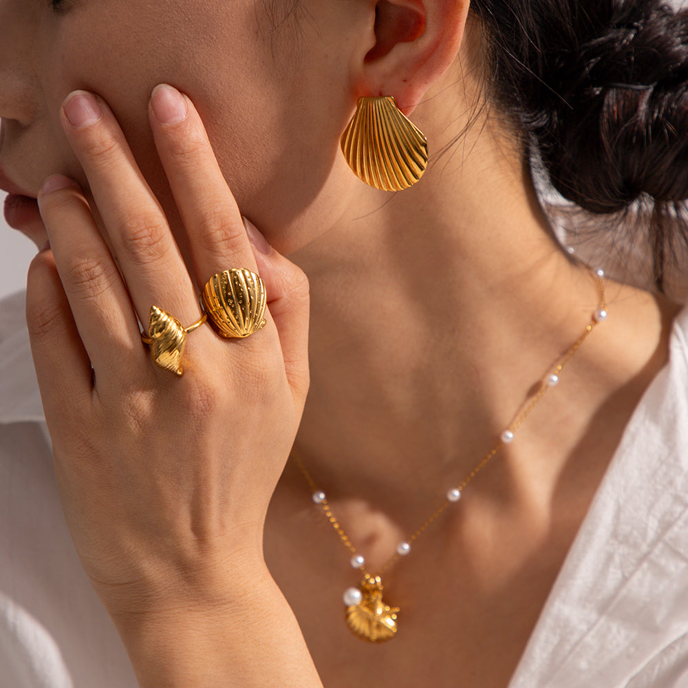 Sea Shell Anti-Tarnish Gold Earring