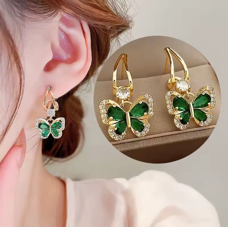 Korean Luxurious Green Stone And Gold Drop Gold Earring