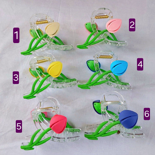 Beautiful 😍 flower Hair clip