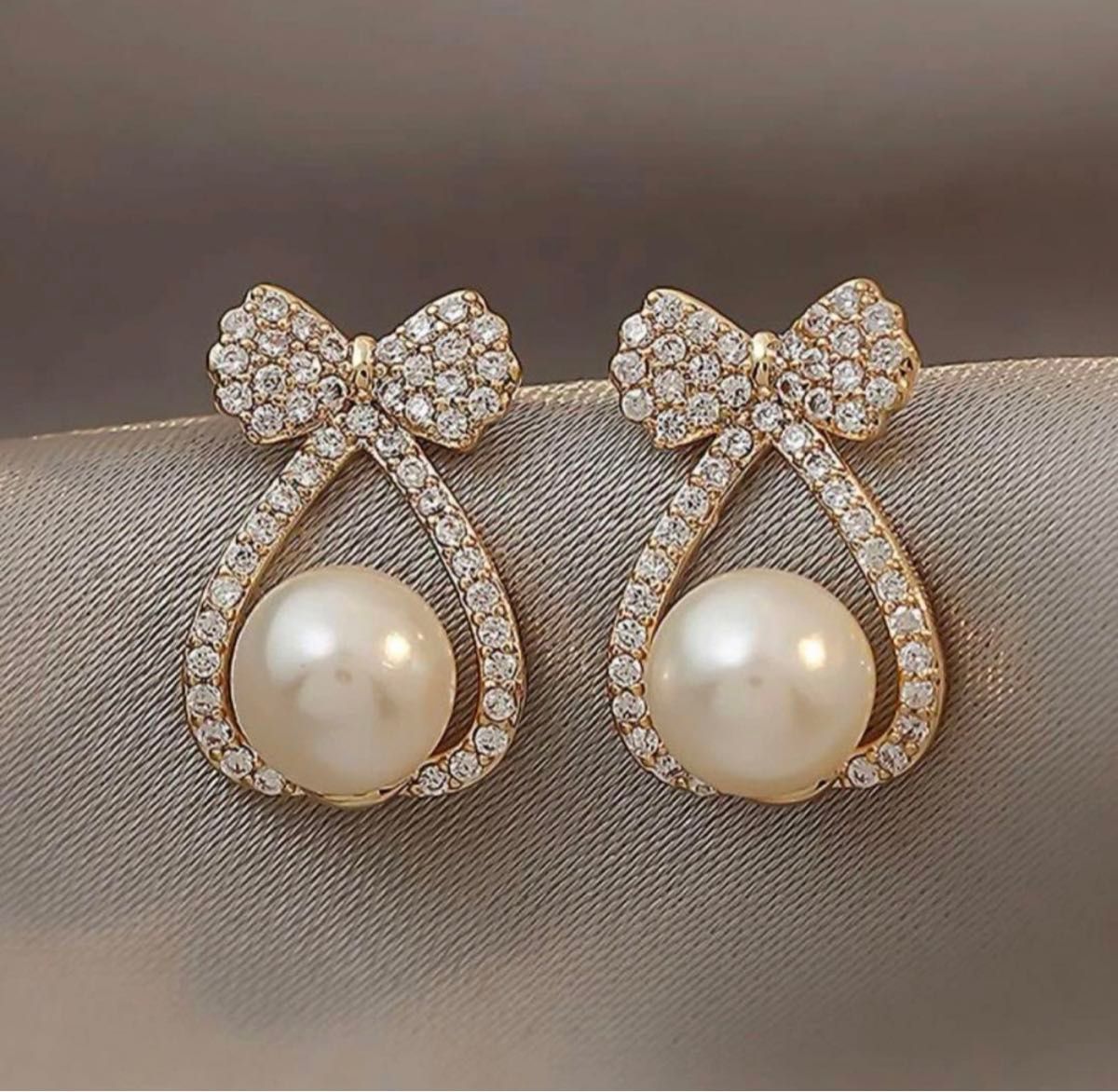 Korean beautiful pearl bowknot drop Earring